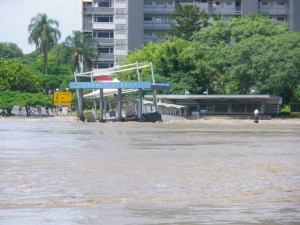 Sydney-Street-Ferry-Terminal-New-Farm-12-01-11-300x225