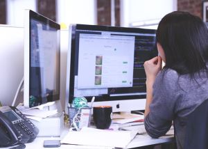 Being a Successful Marketer with the EOS Methodology: A Quick Guide