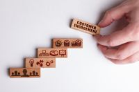 The Importance of User Experience (UX) in Marketing: How to Improve Customer Engagement